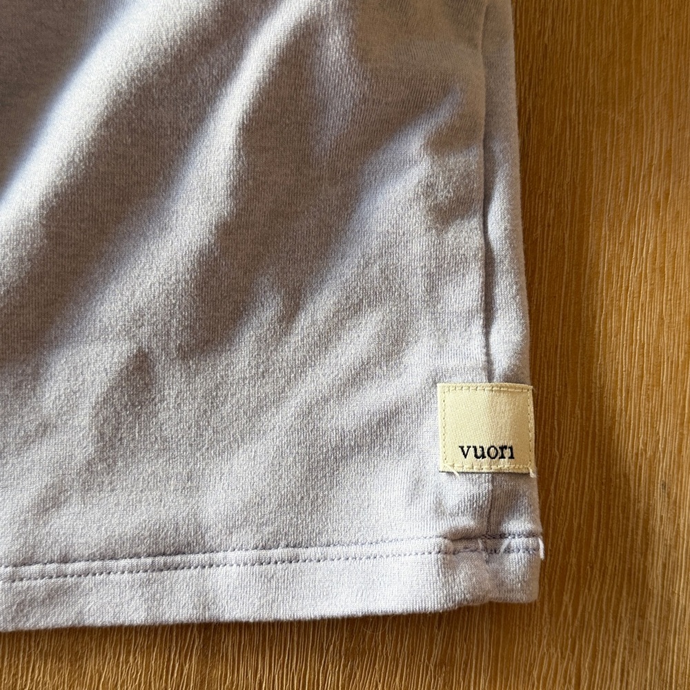 Vuori Halo Performance Crop in Lavender Mist - Picture 4 of 7